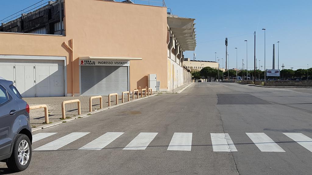 House Del Levante Apartment Bari Exterior photo